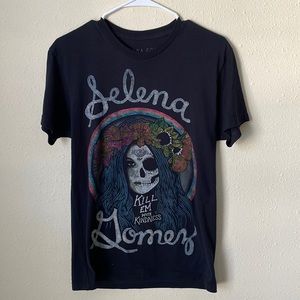 SELENA GOMEZ Revival Tour Men’s TShirt (SMALL)